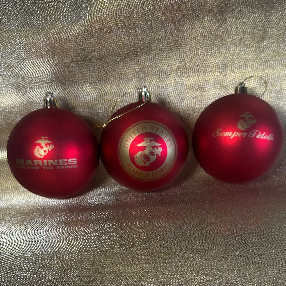 United States Marines Christmas Ornaments - Picture 1 of 4
